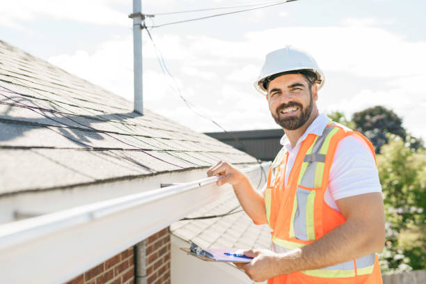Best Roof Gutter Cleaning  in Aberdeen, MS
